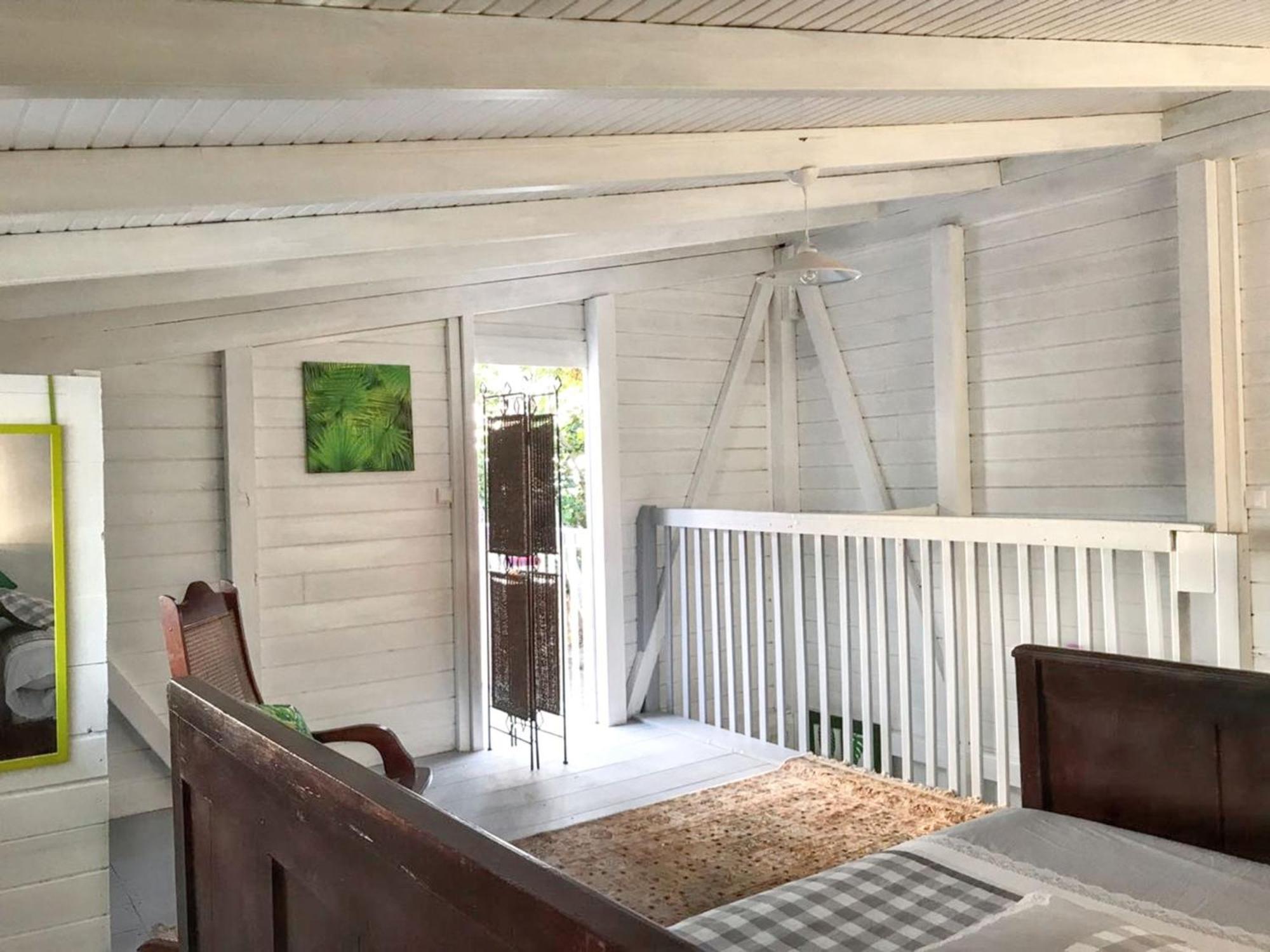 Appartement d'une chambre a Le Carbet a 1 m de la plage avec vue sur la mer jardin clos et wifi Extérieur photo